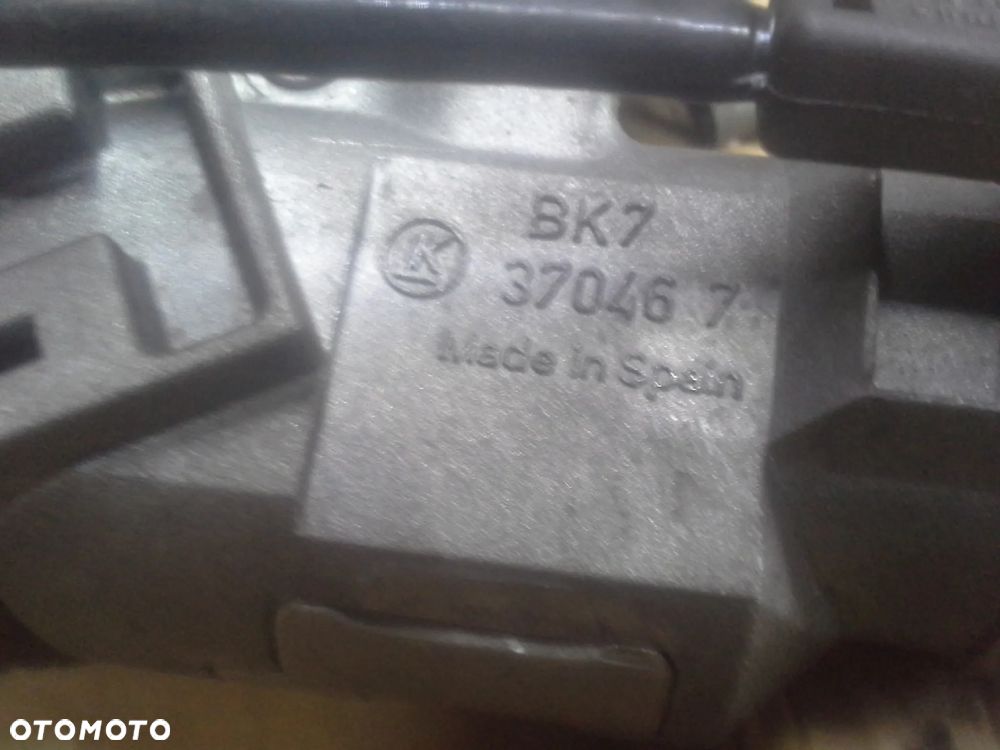 Volkswagen Caddy II 1.9 SDi zestaw startowy komputer 0281010007  038906013AN - 9