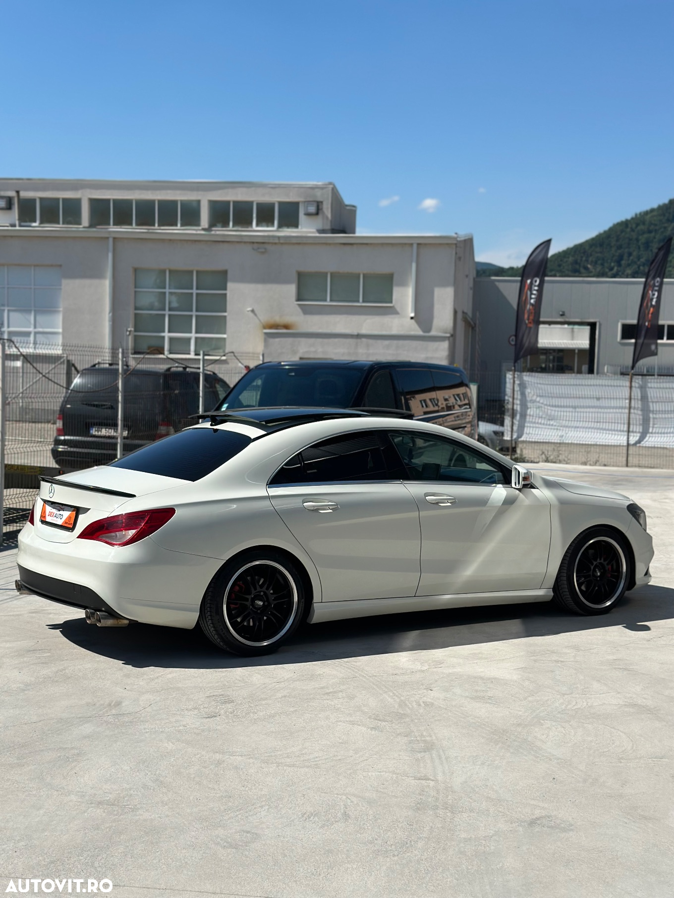 Mercedes-Benz CLA 200 d - 5