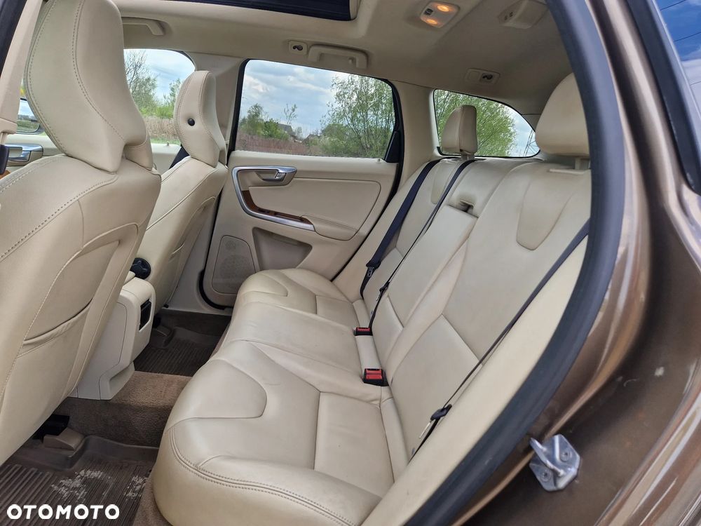 Volvo XC 60 D4 Drive-E Summum - 21