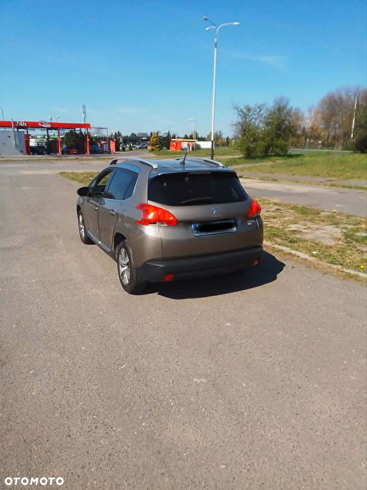 Peugeot 2008 82 VTI Allure - 22