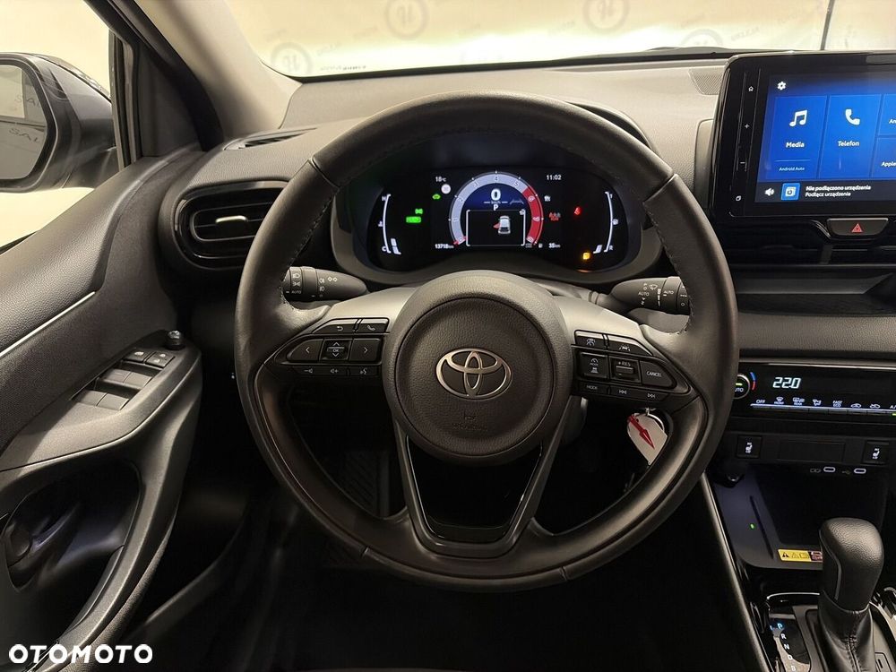 Toyota Yaris Hybrid 1.5 Style - 13