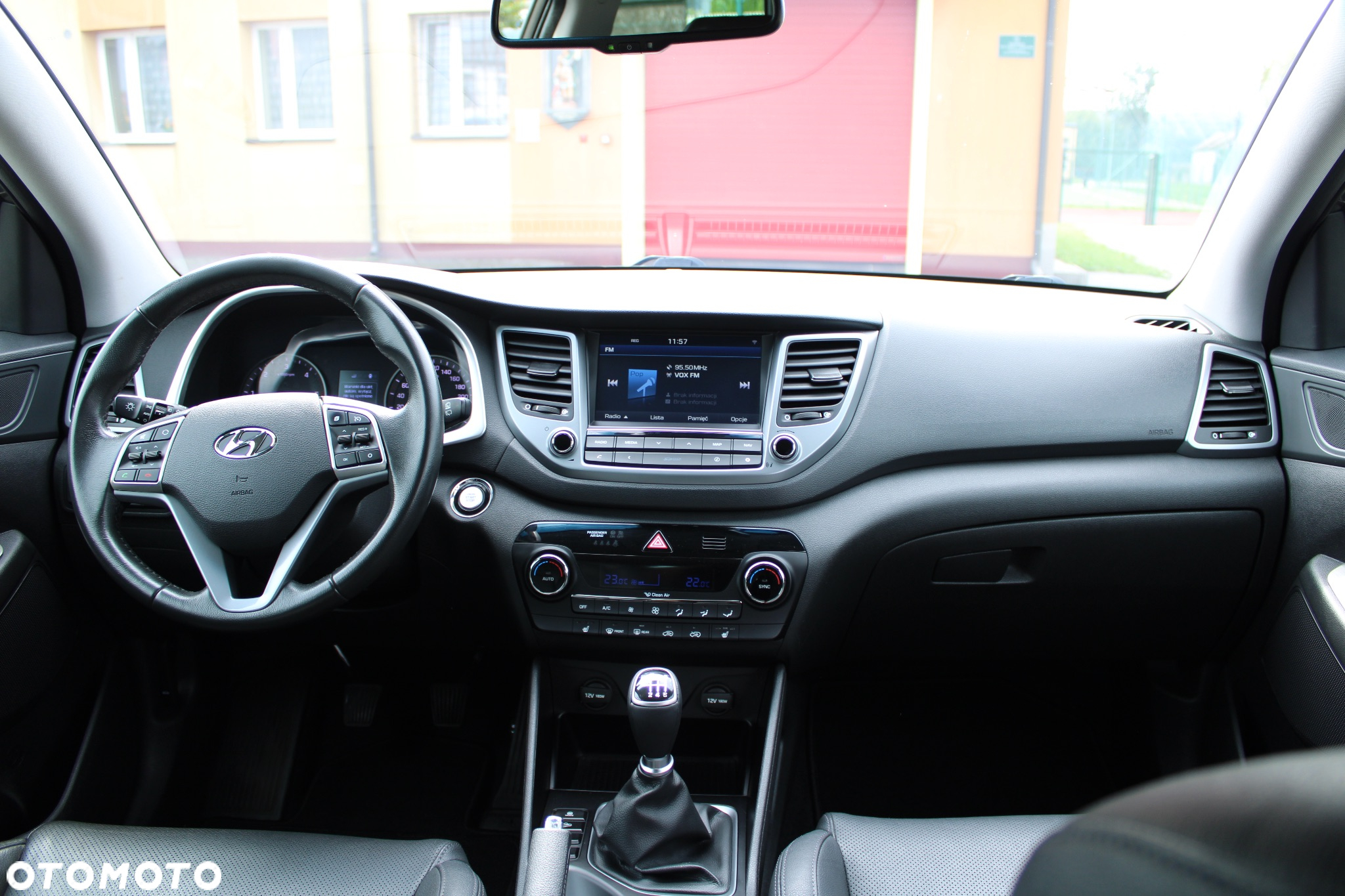 Hyundai Tucson blue 1.7 CRDi 2WD Advantage - 27