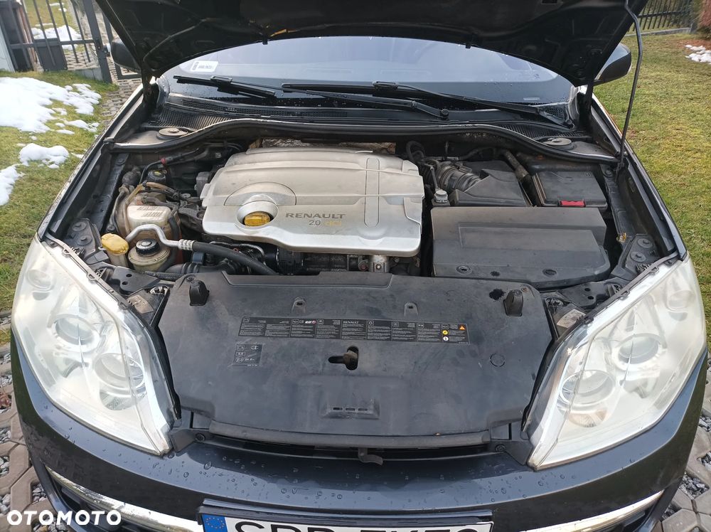 Renault Laguna 2.0 dCi FAP Privilege - 8