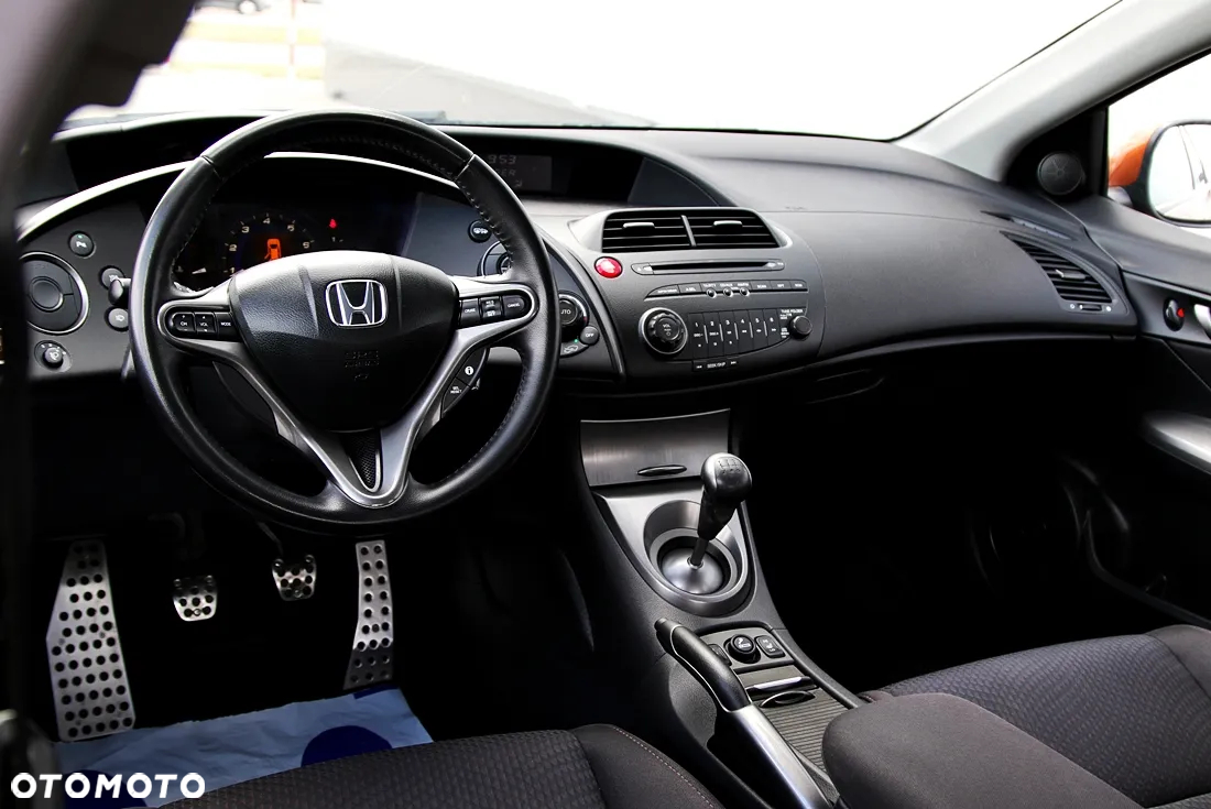 Honda Civic 1.8 Sport - 8