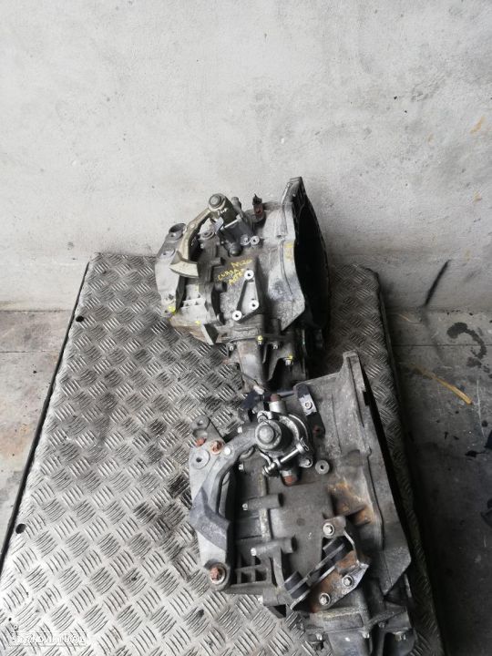 Caixa de 6 velocidades Opel Corsa 1.3 cdti ref: M20 - 10