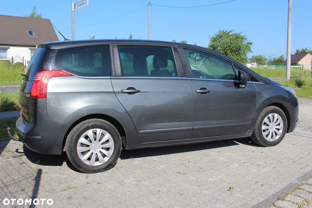 Peugeot 5008 HDI FAP 110 Premium - 6