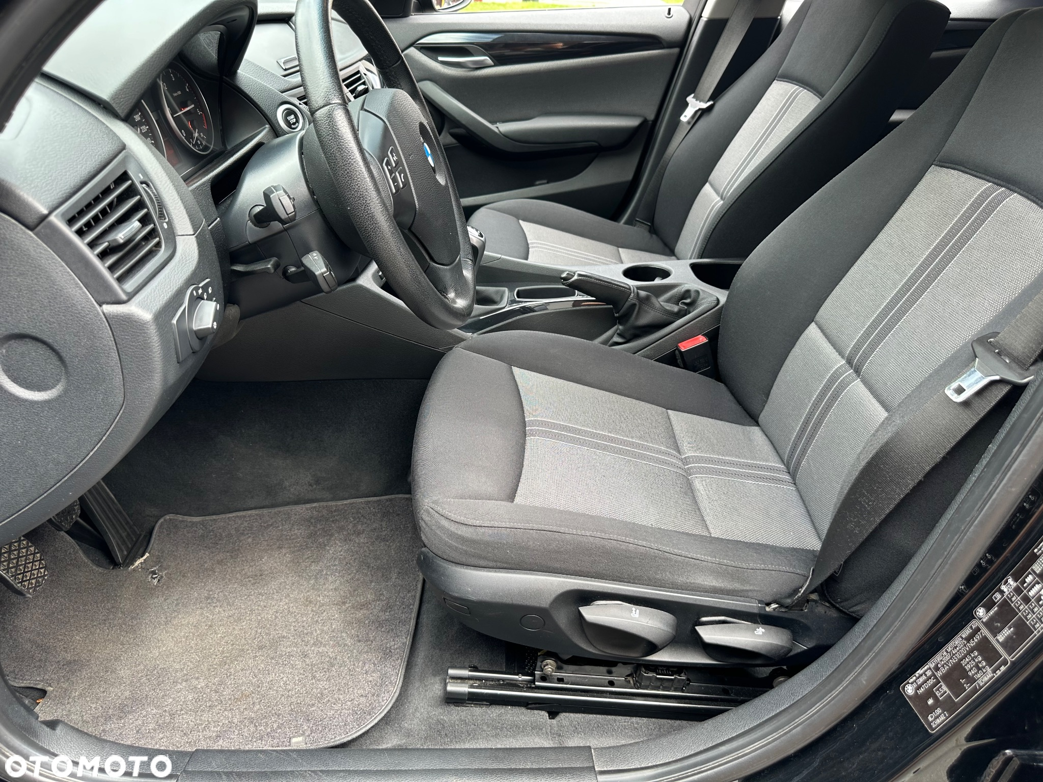 BMW X1 sDrive20d - 6