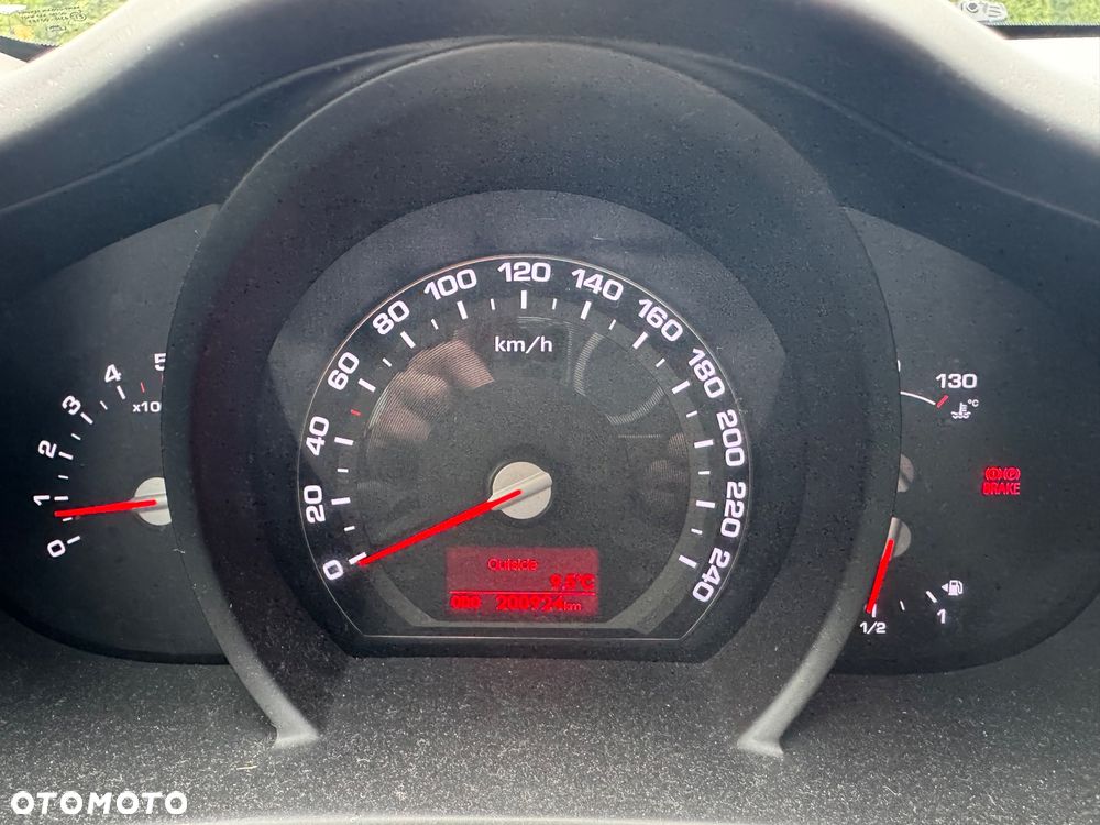 Kia Sportage 1.7 CRDI 2WD Attract - 12
