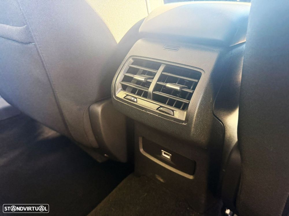 Citroën C4 1.2 PureTech Feel Pack EAT8 - 21