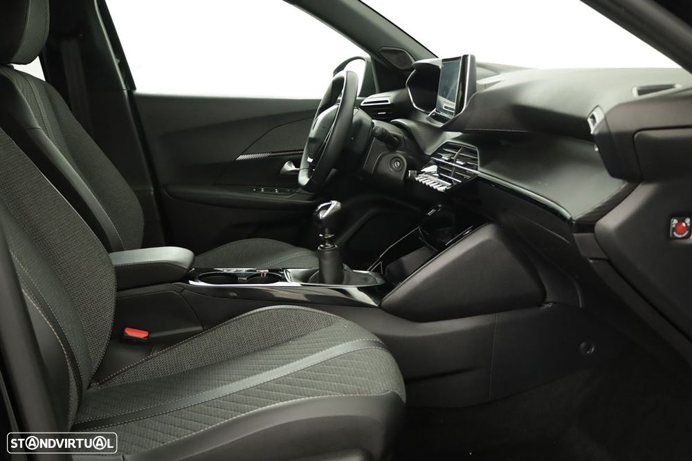 Peugeot 2008 1.2 PureTech Allure - 22
