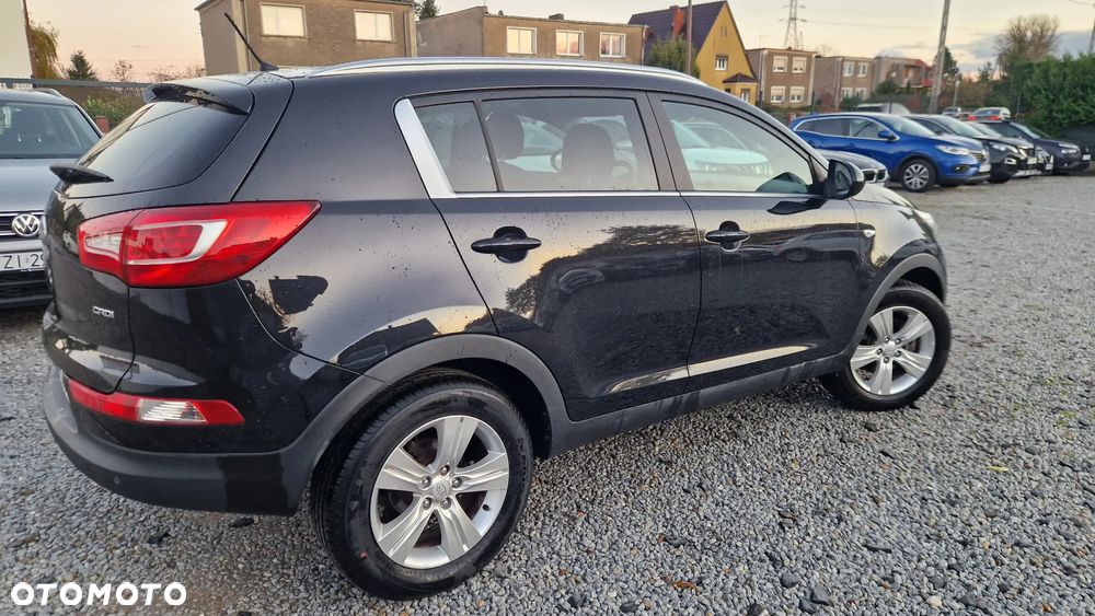 Kia Sportage 1.7 CRDI 2WD ISG Attract - 6