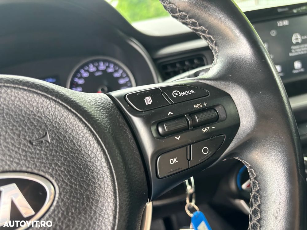Kia Stonic 1.4 GSL Trend - 19