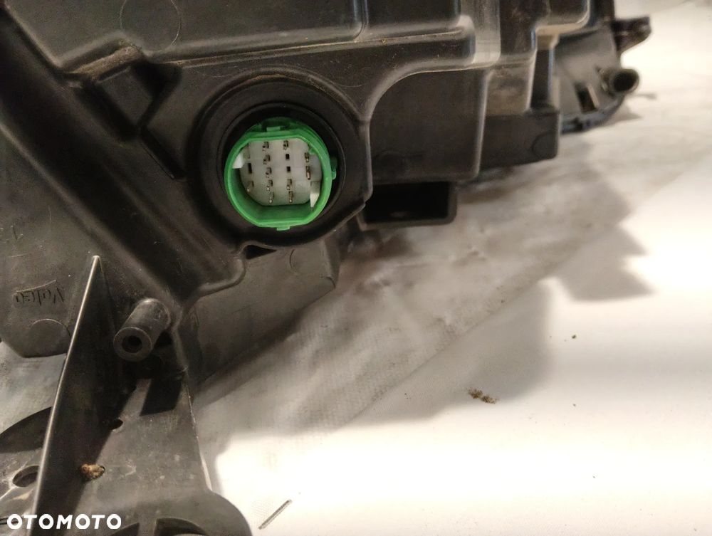 Jeep Avenger PÓŁ LED PRZÓD STRONA PRAWA  52218715 - 9
