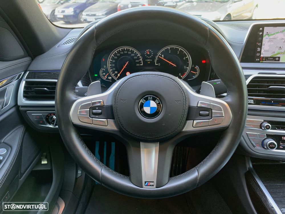 BMW 725 d Pack M - 21