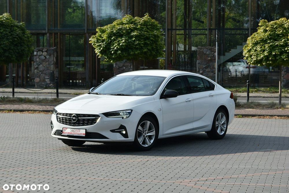 Opel Insignia - 31