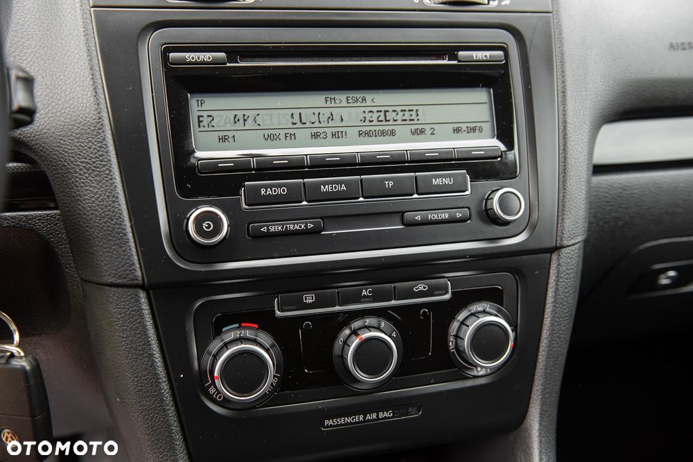 Volkswagen Golf - 20