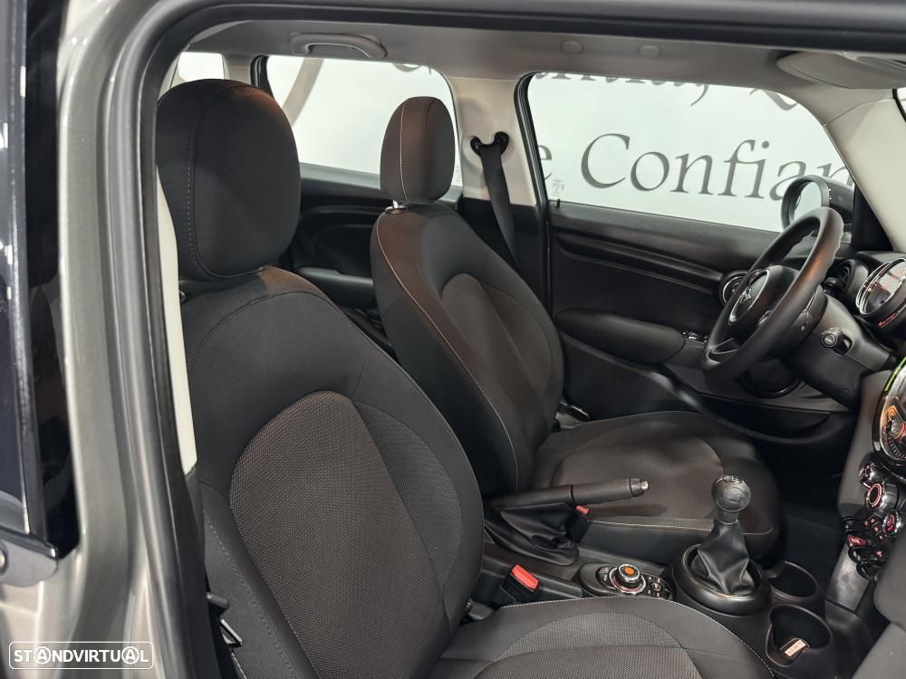 MINI 5 Portas One D - 36