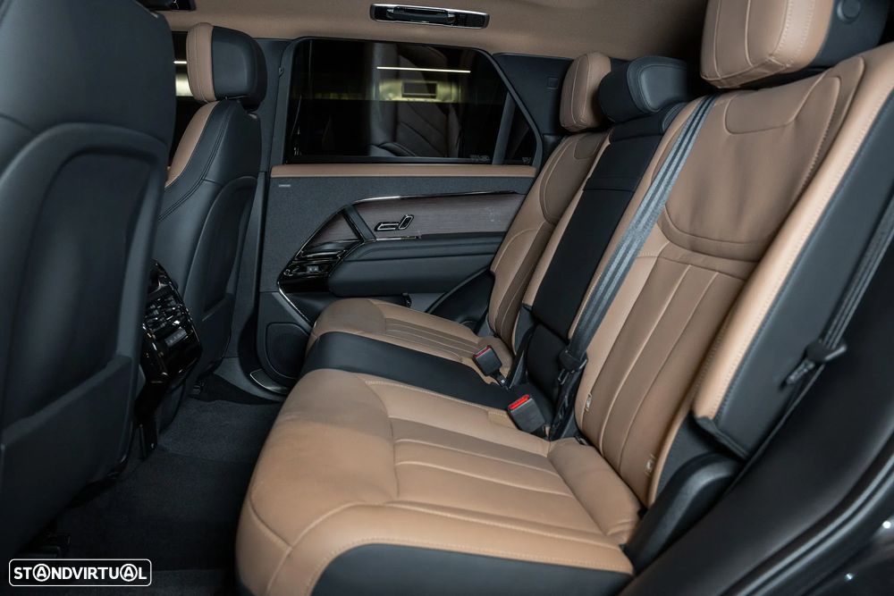 Land Rover Range Rover Sport P440e Hybrid Dynamic SE - 34