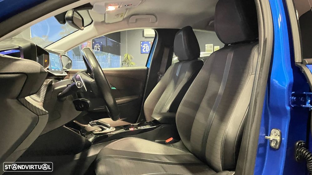 Peugeot 208 1.2 PureTech Allure Pack EAT8 - 26