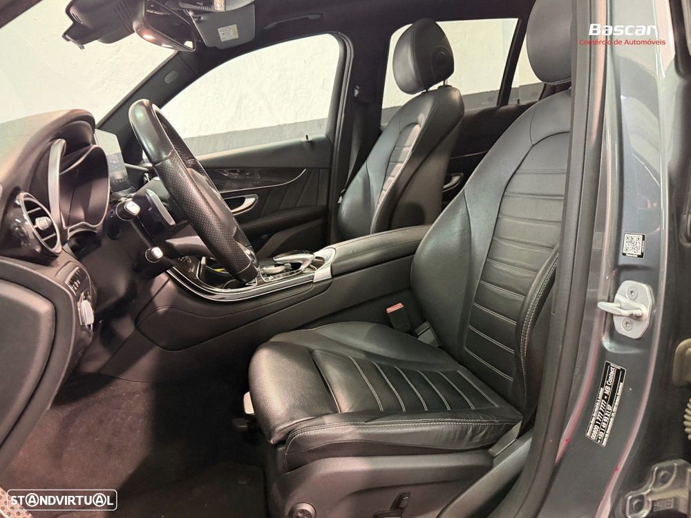 Mercedes-Benz GLC 250 d 4Matic 9G-TRONIC AMG Line - 12