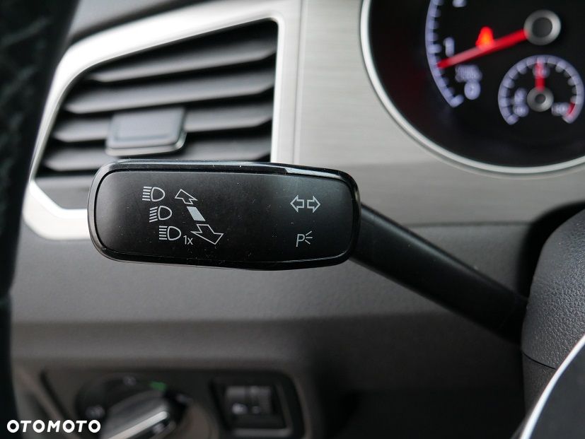 Volkswagen Golf Sportsvan - 19