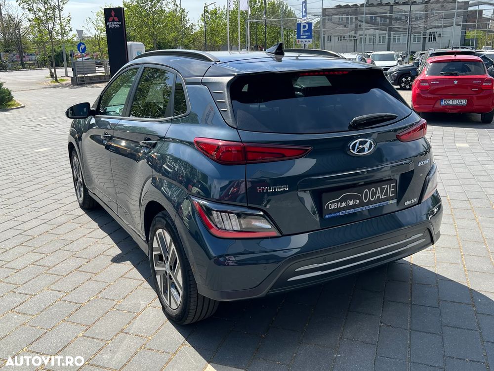 Hyundai KONA 204CP Luxury - 8
