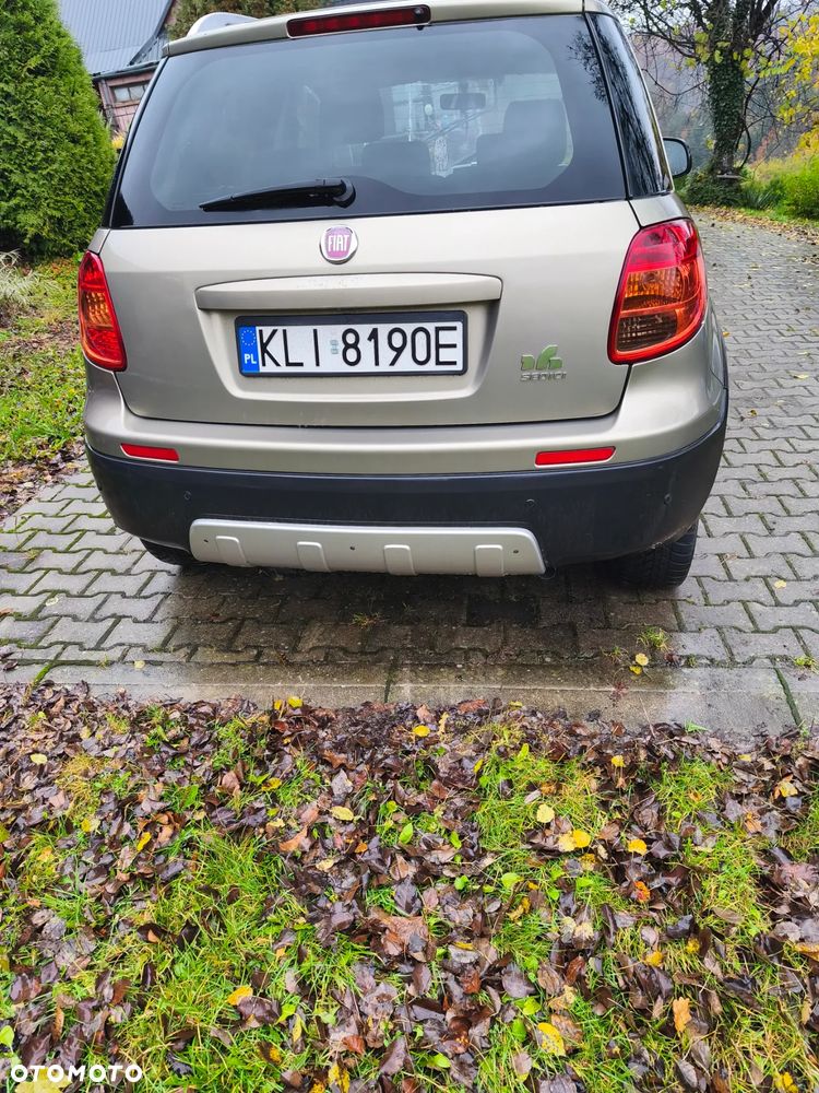 Fiat Sedici 1.6 16V 4x4 Emotion - 2