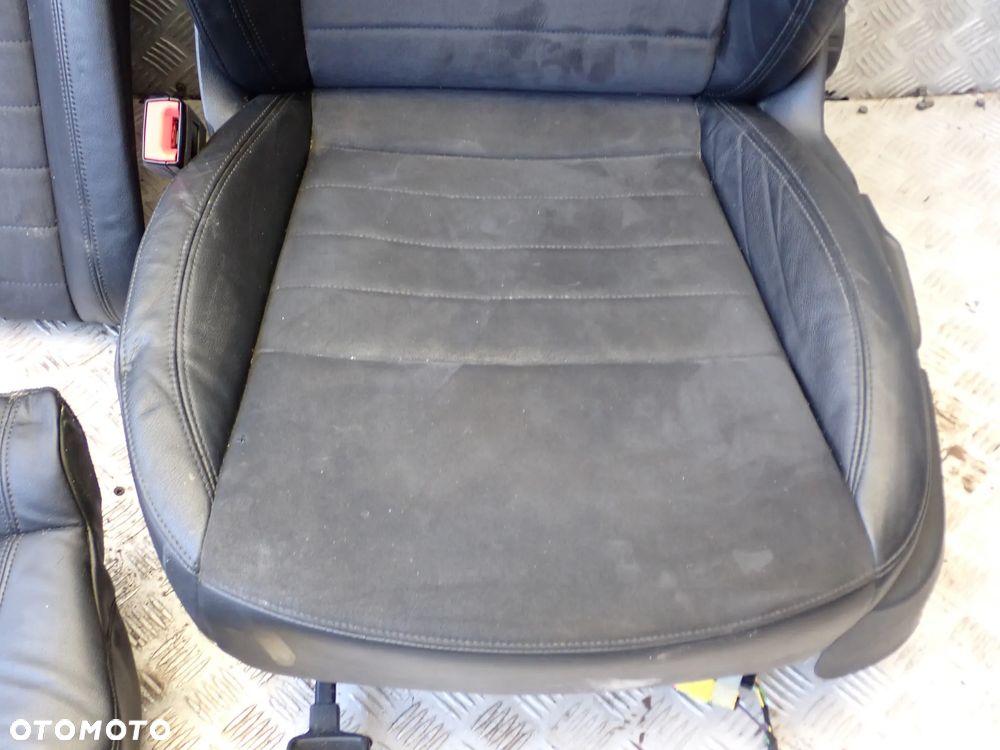 AUDI A6 C7  FOTEL PRZEDNI PRAWY / LEWY ORAZ KANAPA TYLNIA MATERIAŁ - SKÓRA KOMPLET - 7