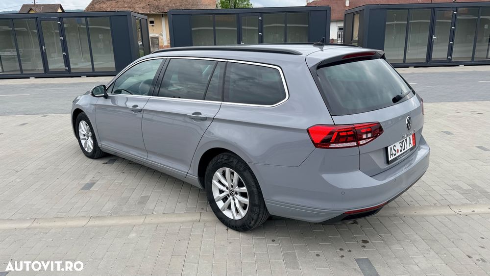 Volkswagen Passat 2.0 TDI SCR DSG Business - 4