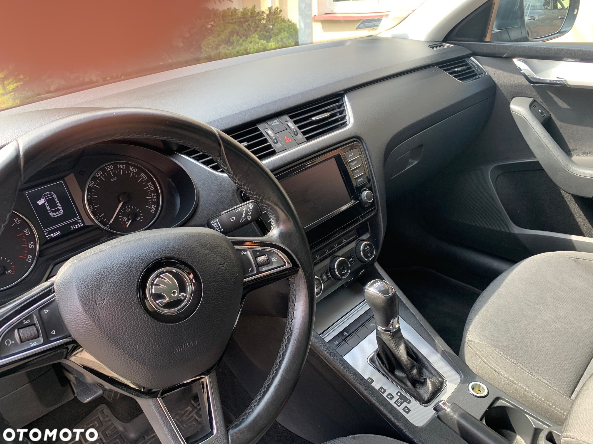 Skoda Octavia 2.0 TDI Style DSG - 8