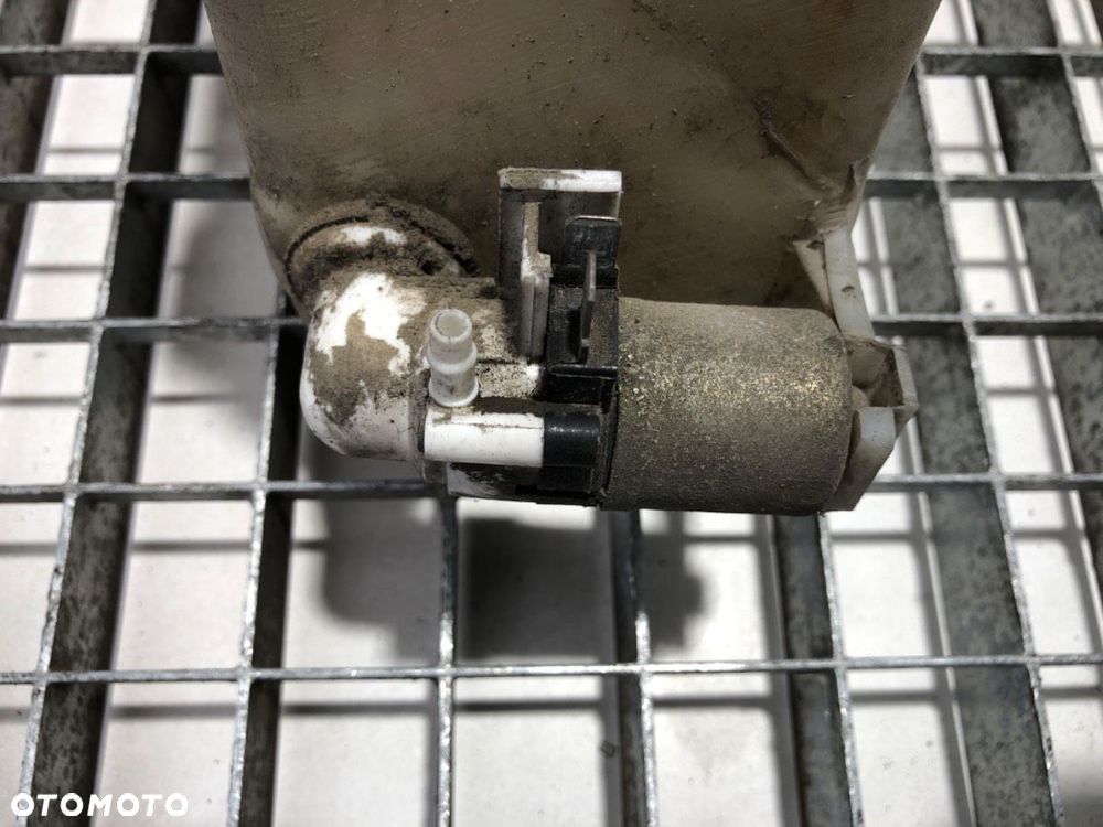 ZBIORNIK SPRYSKIWACZY  DAEWOO LUBLIN II Platforma / podwozie 1997 - 2022 2.4 D (3352) 52 kW [71 KM] - 4