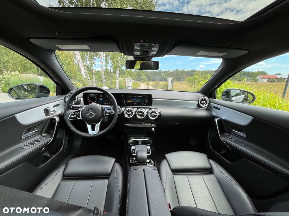 Mercedes-Benz Klasa A 250 4-Matic AMG Line 7G-DCT - 24