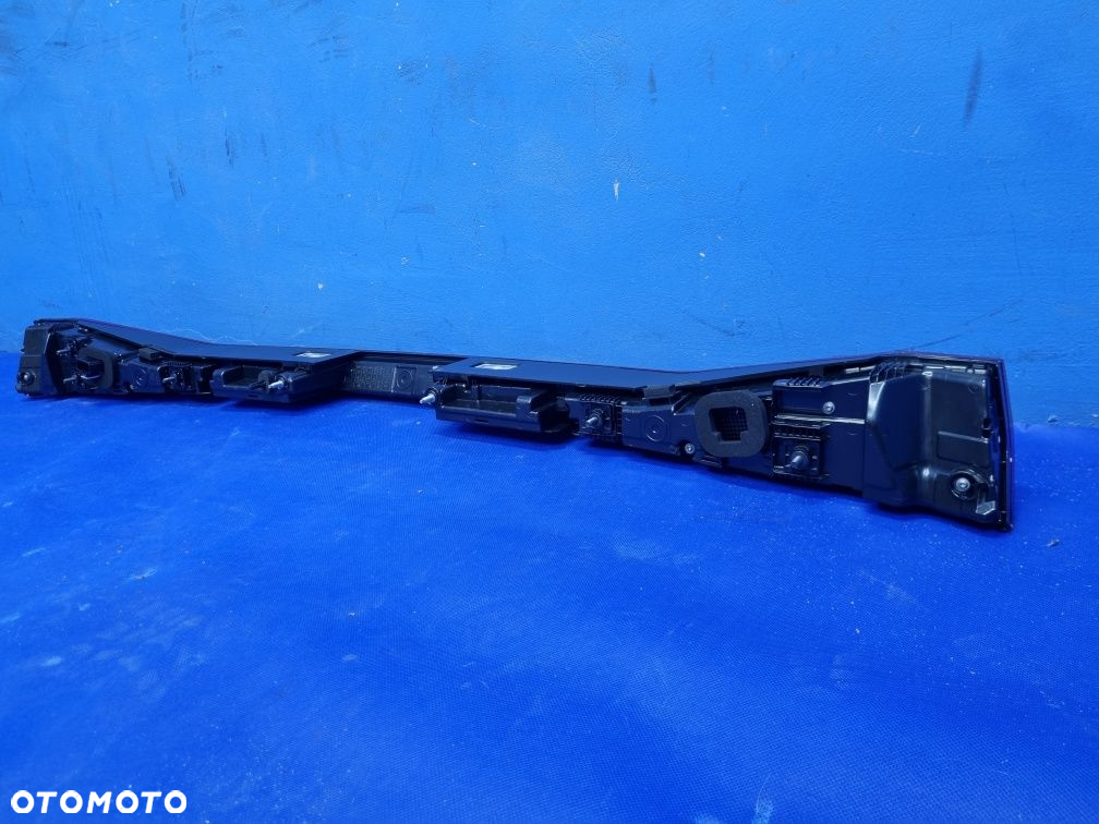 LAMPA tylna AUDI Q6 E-TRON lampa blenda w klapę BAGAŻNIKA ORYGINAŁ - 7