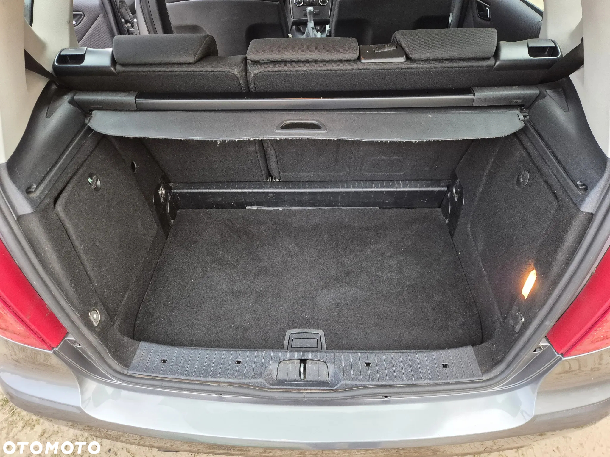 Mercedes-Benz Klasa A 180 BlueEFFICIENCY - 14