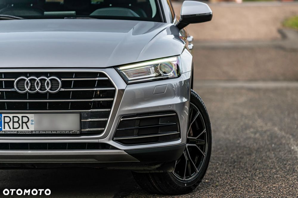 Audi Q5 2.0 TDI Quattro S tronic design - 11