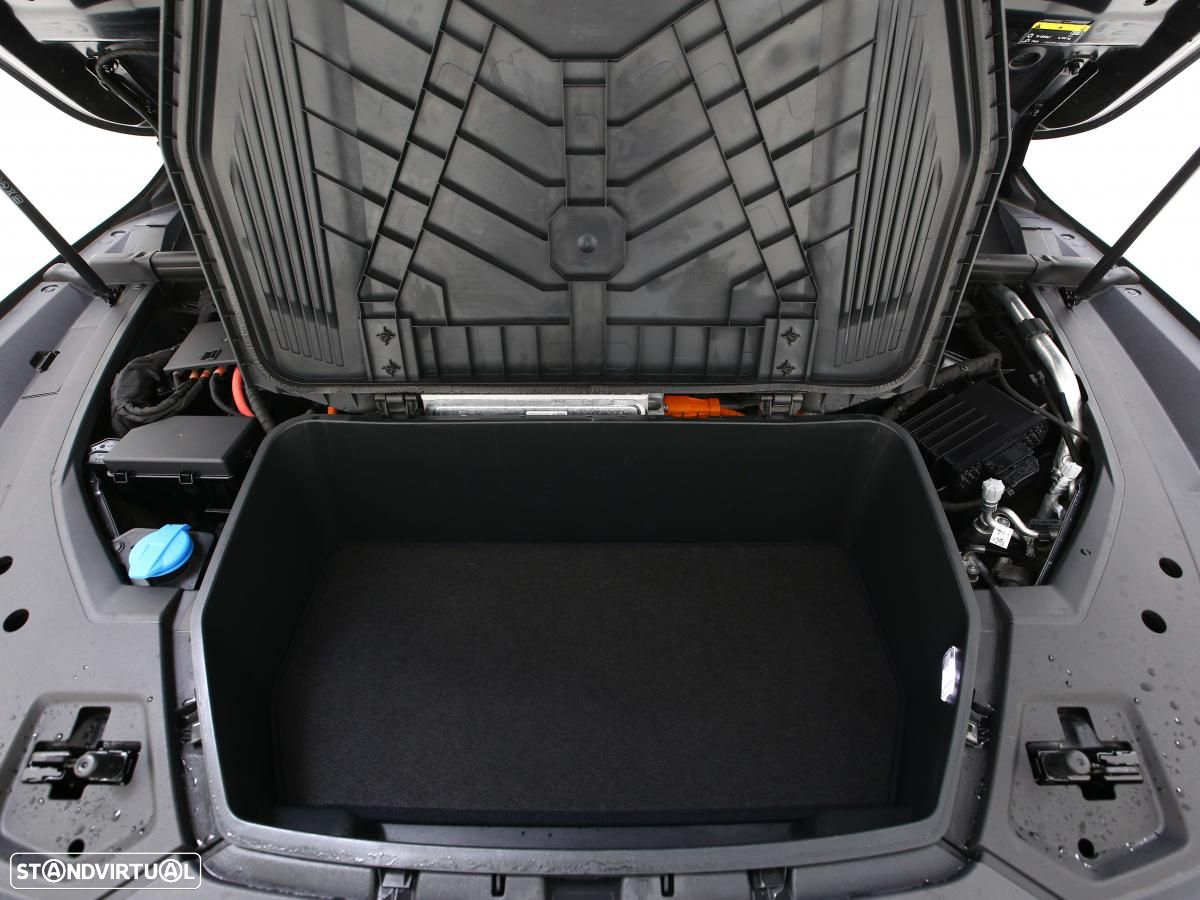 Audi e-tron 55 quattro - 13