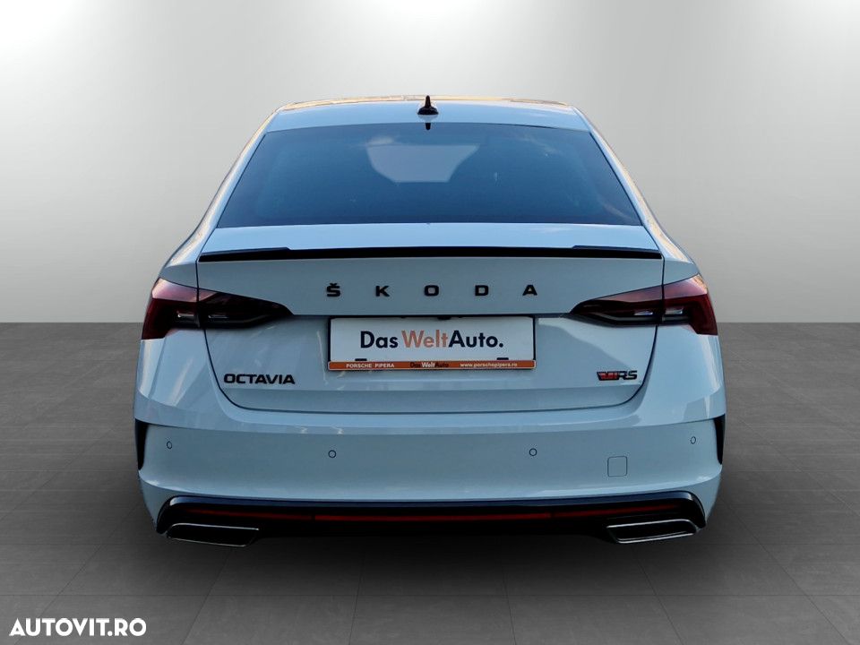 Skoda Octavia 2.0 TDI DSG RS - 8