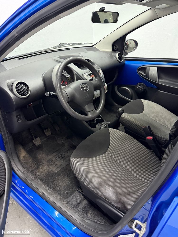 Toyota Aygo 1.0 Blue Edition - 8
