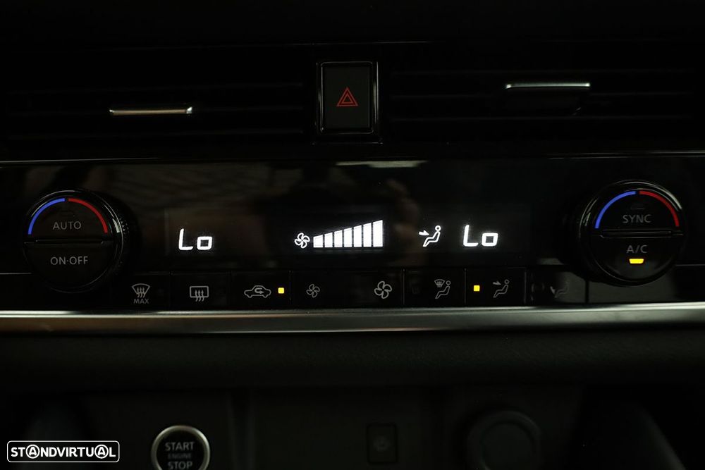 Nissan Qashqai 1.3 DIG-T Tekna - 12