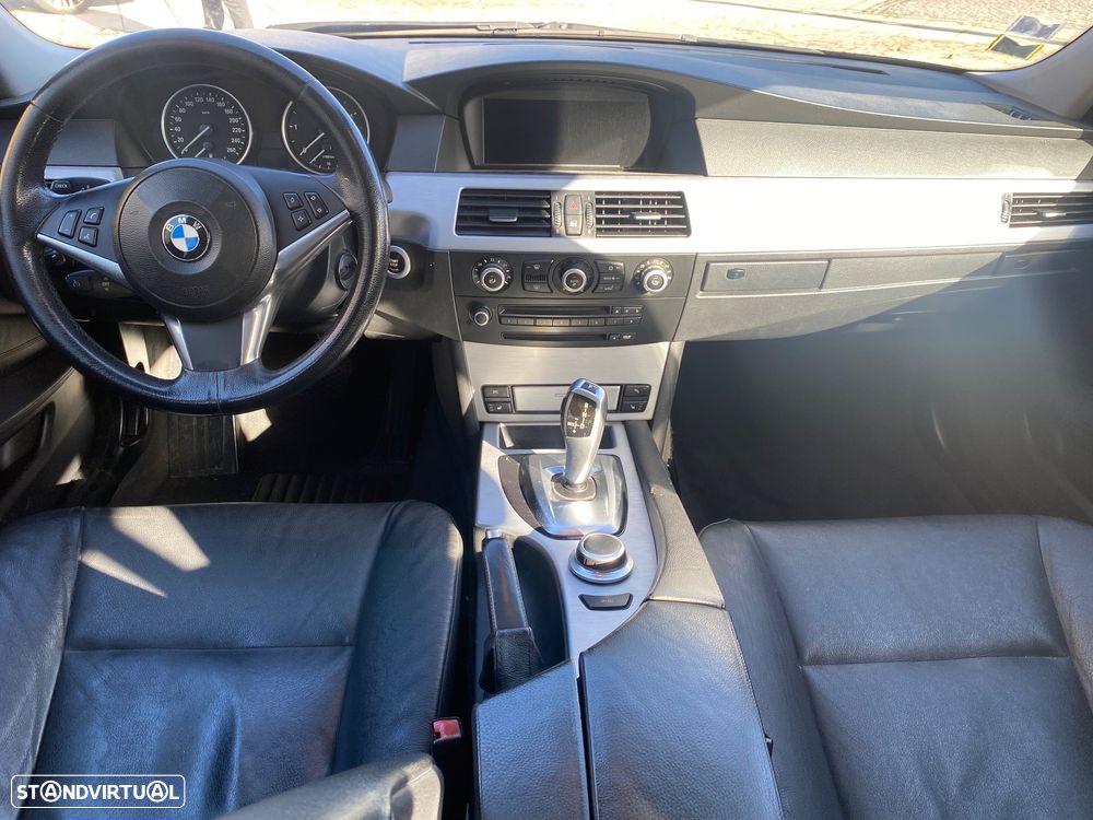 BMW 520 dA Touring Sport - 6