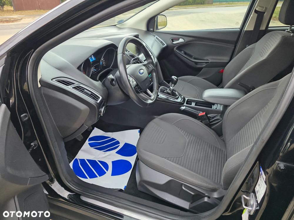 Ford Focus 1.5 EcoBoost STart-Stopp-System TITANIUM - 15