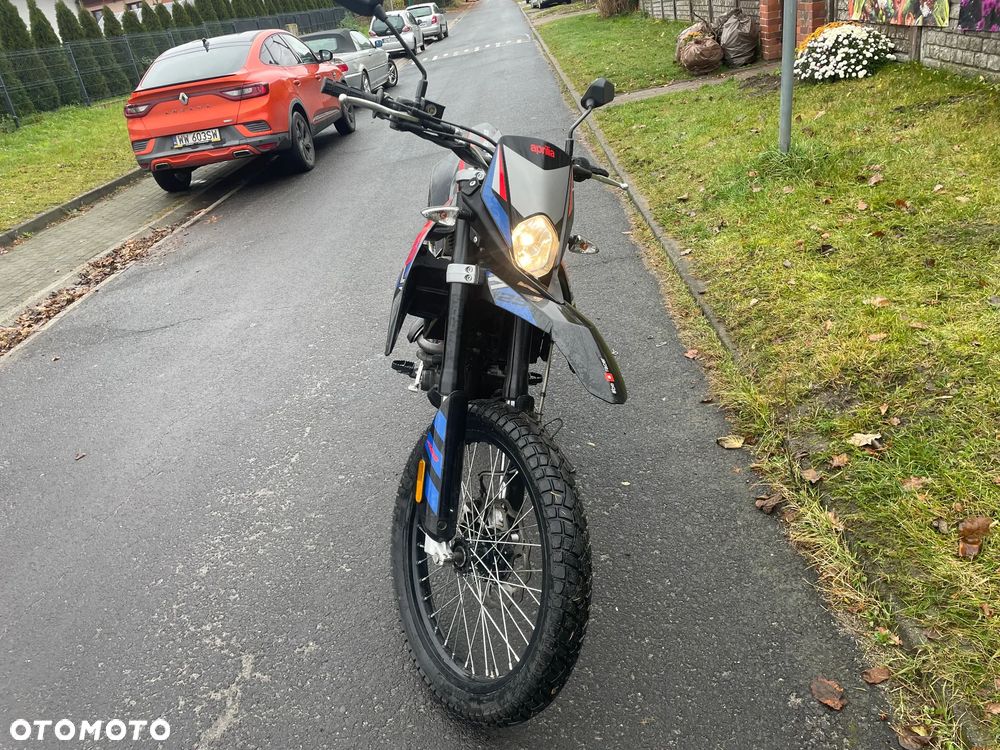 Aprilia RX - 9