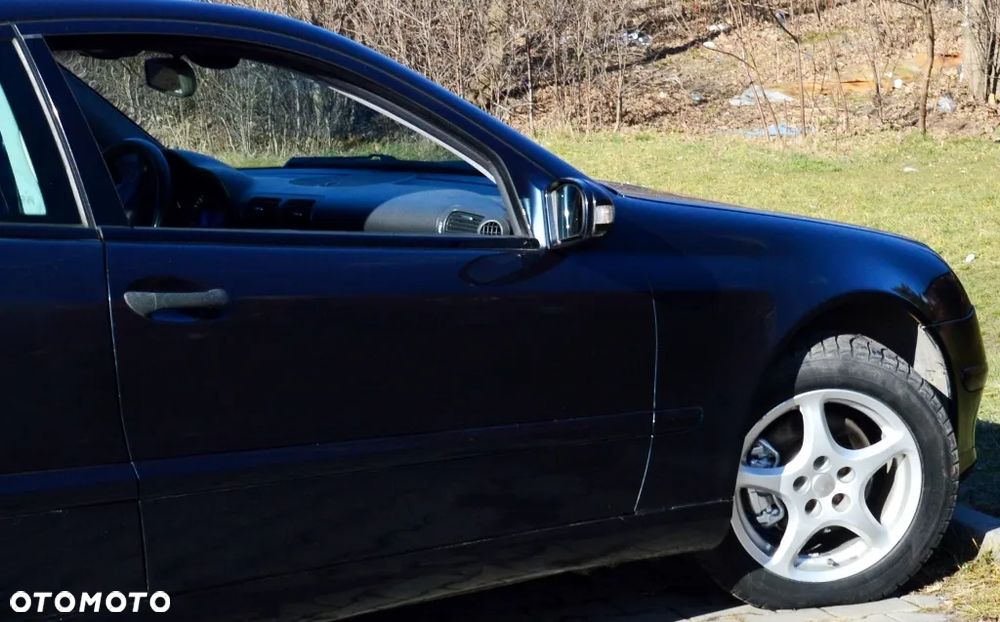 Mercedes-Benz Klasa C 180 - 13