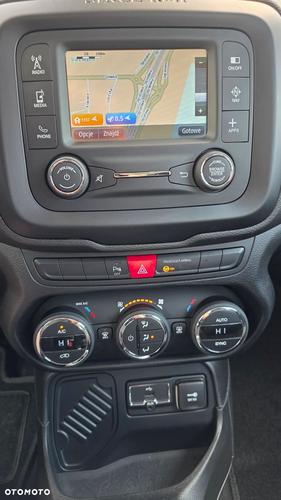 Jeep Renegade 1.4 MultiAir Longitude - 23