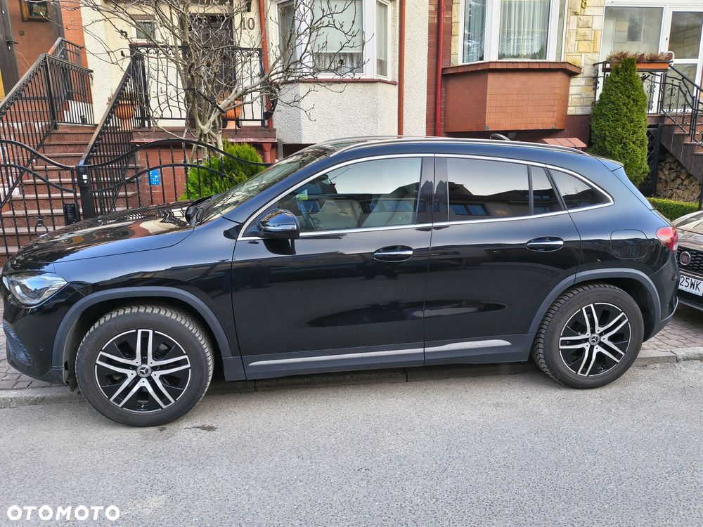 Mercedes-Benz GLA 200 4-Matic Progressive - 1