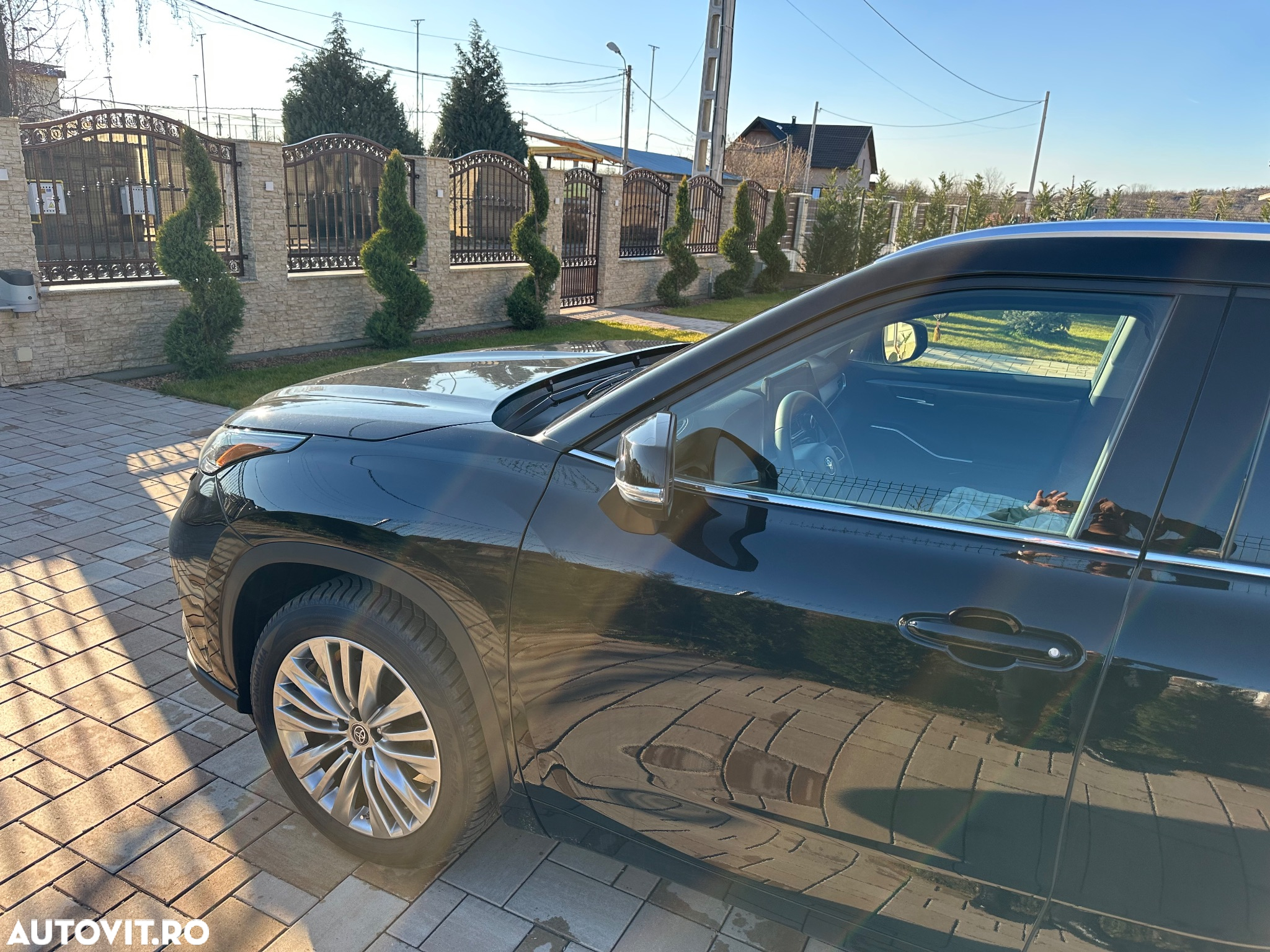 Toyota Highlander 2.5 L Hybrid Dynamic Force 248CP Executive Pearly - 20