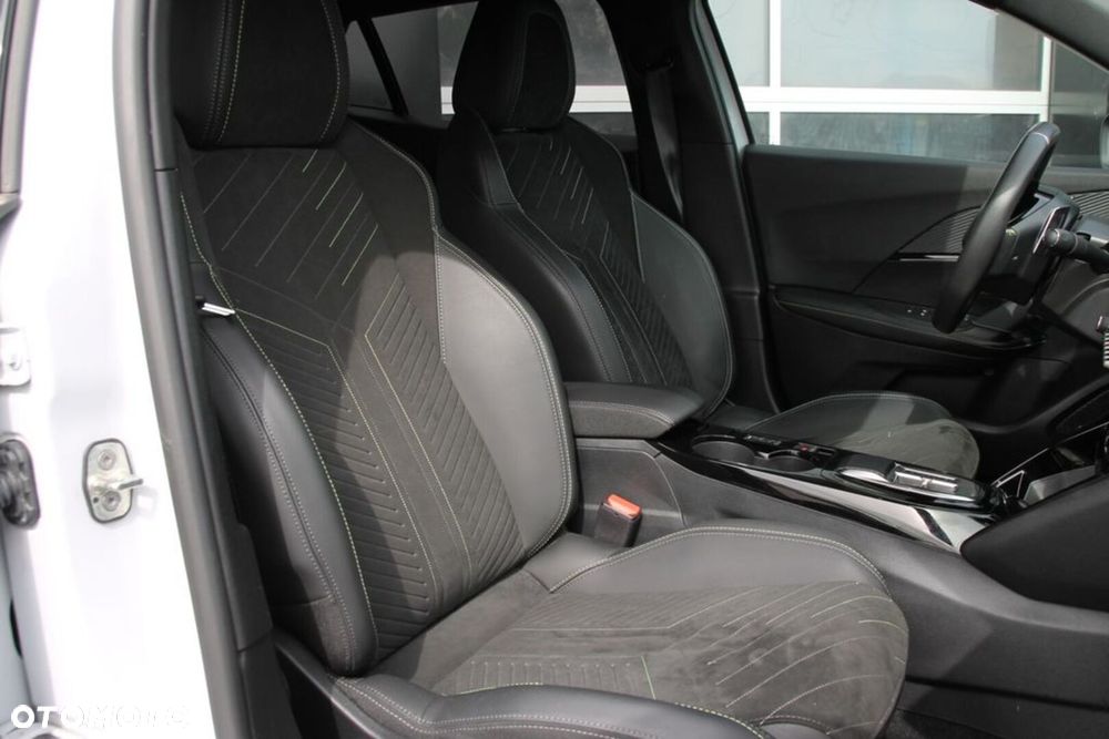 Peugeot 2008 1.2 PureTech GT S&S EAT8 - 30