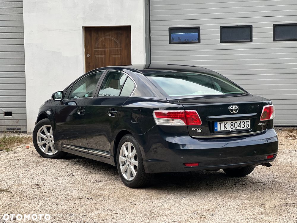 Toyota Avensis 2.0 D-4D Platinium - 13