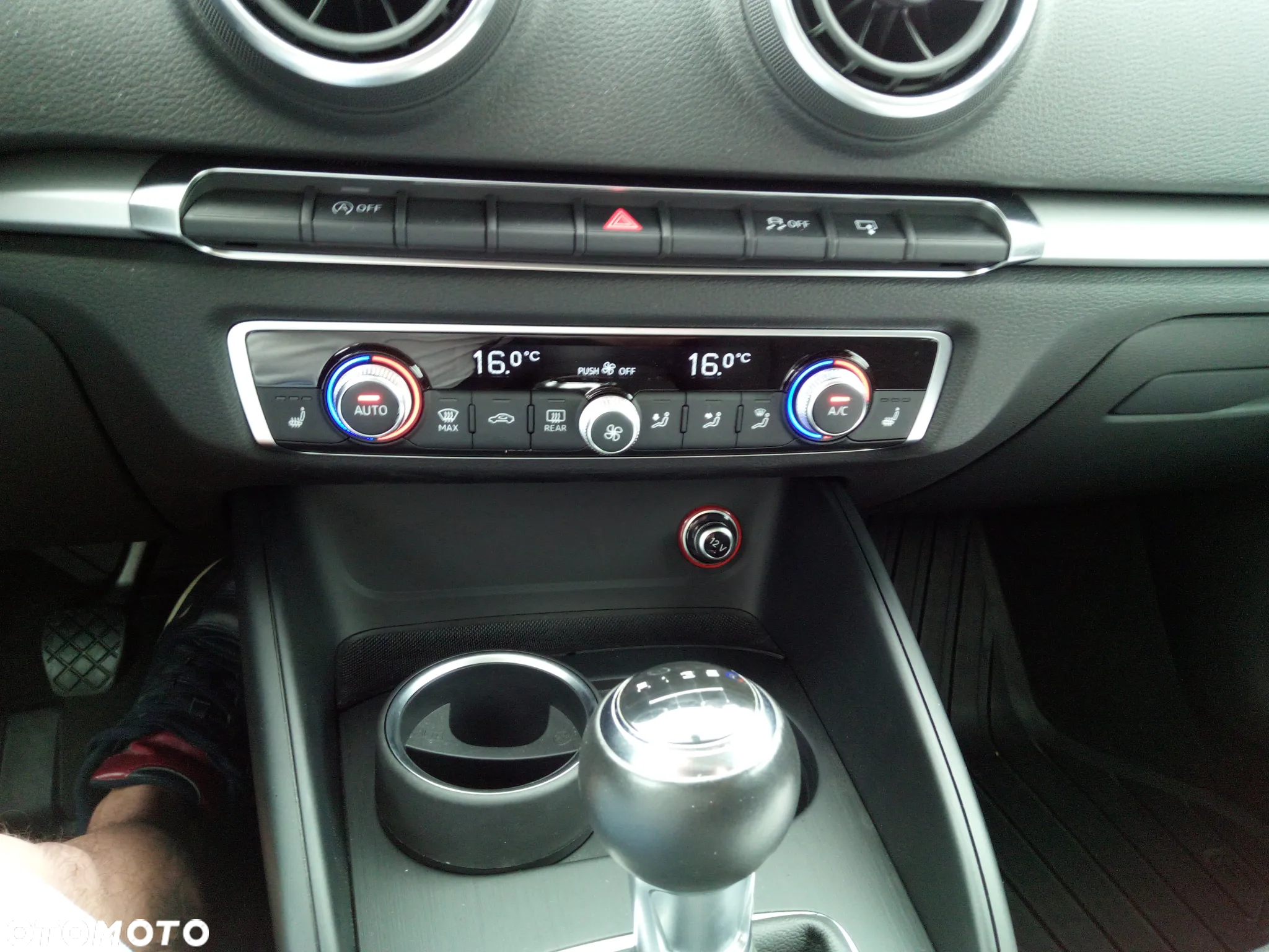 Audi A3 Limousine 1.6 TDI (clean diesel) Ambiente - 18