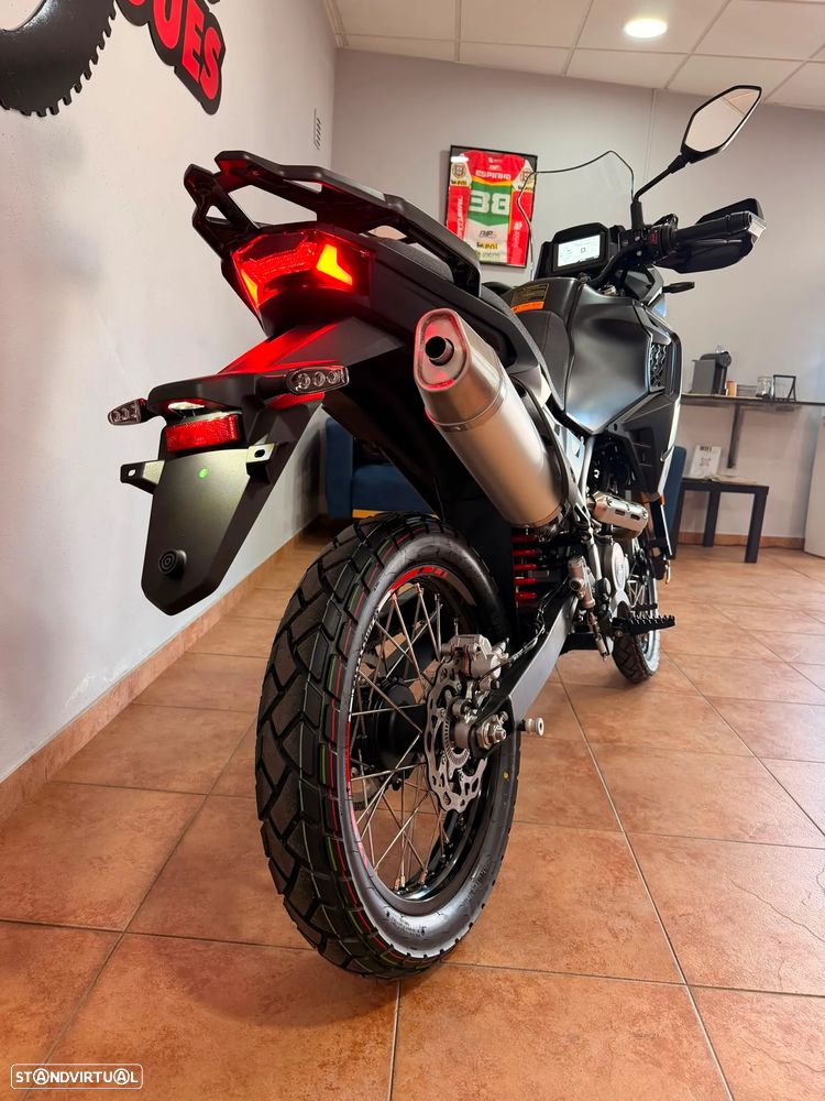 QJ Motor SRT 125DX - OFERTA DE EQUIPAMENTO (NOVIDADE) - 8